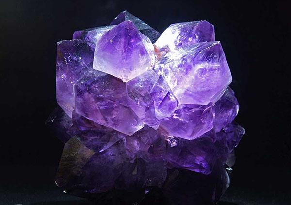 紫水晶与软水紫晶的区别教你3招分辨,软水紫晶是什么